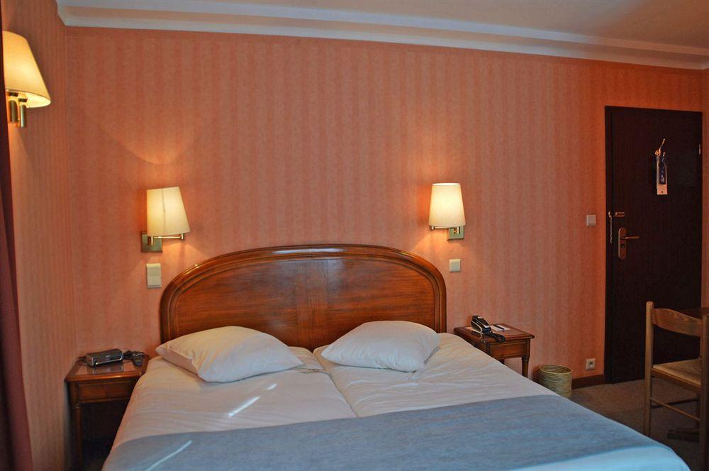 Hotel Du Roy Буйон Екстер'єр фото