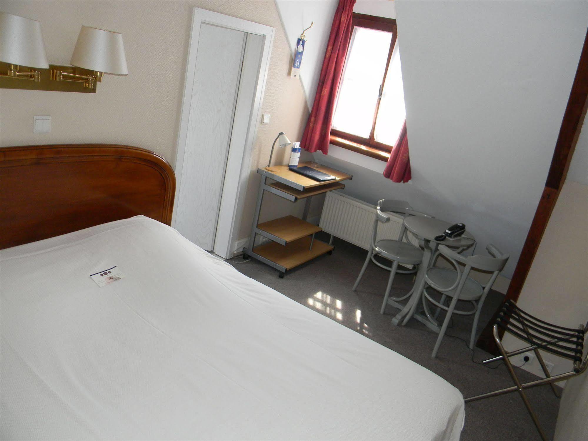 Hotel Du Roy Буйон Екстер'єр фото