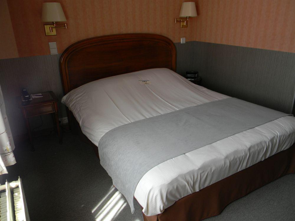 Hotel Du Roy Буйон Екстер'єр фото